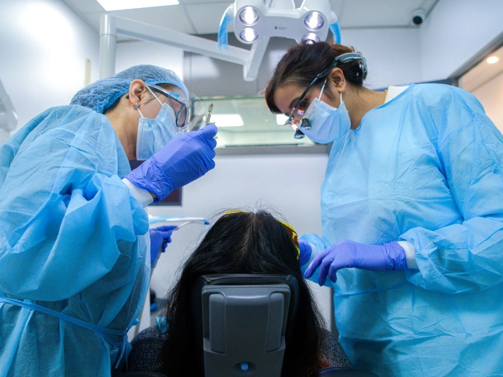 Surgery time frame for dental implants showing timeline and steps for a successful procedure